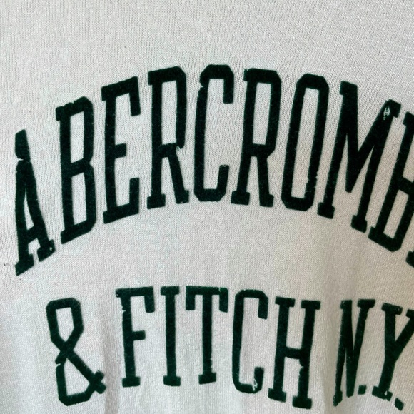 ABERCROMBIE WHITE T-Shirt - Picture 2 of 3
